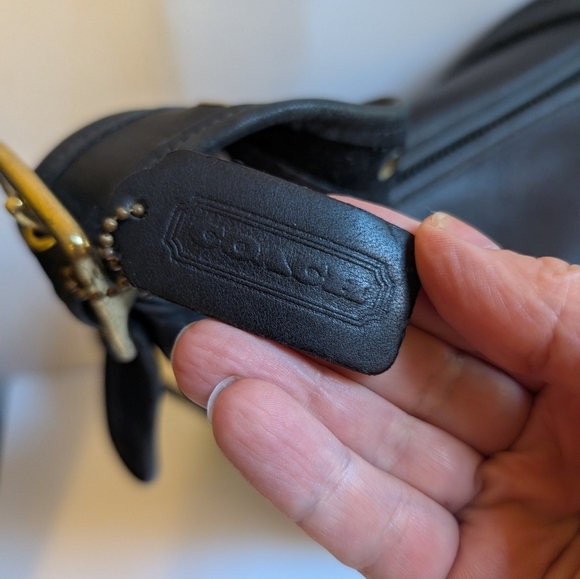 VINTAGE Coach HELEN Black Leather Bucket Shoulder Crossbody Bag K6M 9953 - Picture 8 of 16